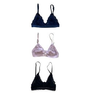 3 Lace Bralettes Bras Victorias Secret and Aerie American Eagle Size Small​​​​​